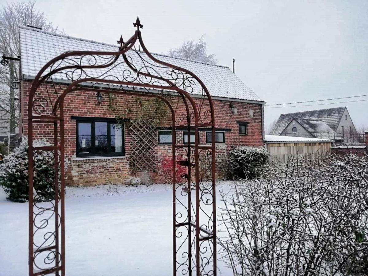 Gite Rural Les Petites Tetes Leuze-en-Hainaut ภายนอก รูปภาพ