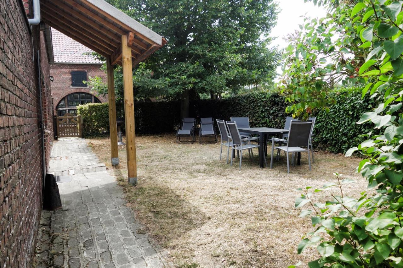 Gite Rural Les Petites Tetes Leuze-en-Hainaut ภายนอก รูปภาพ